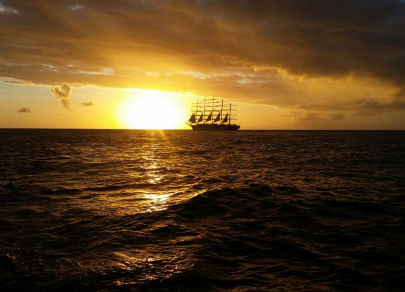 Experience breathtaking St. Lucia sunset cruises with Feel Good Water Taxi & Tours. Embark on an unforgettable evening cruise, indulge in a sunset dinner cruise, or enjoy serene boat rides amidst stunning vistas. Join us for the best sunset boat tours in St. Lucia and create lasting memories against the backdrop of the Caribbean's vibrant hues.