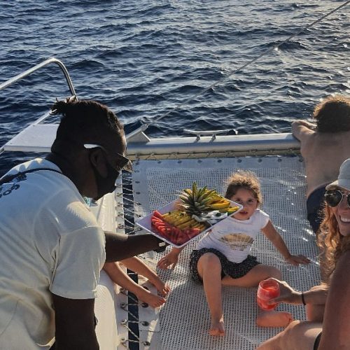 feel-good-catamaran-tour
